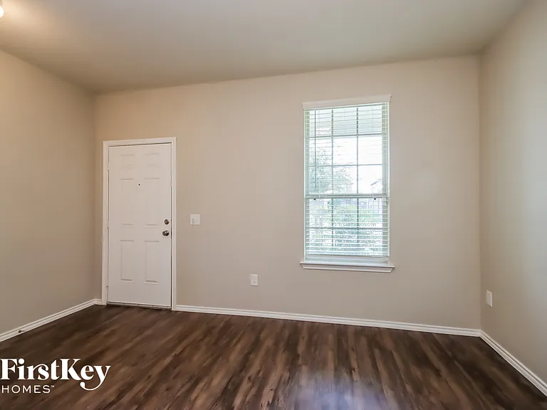 14607 Jasper Stream Ct — Photo 3