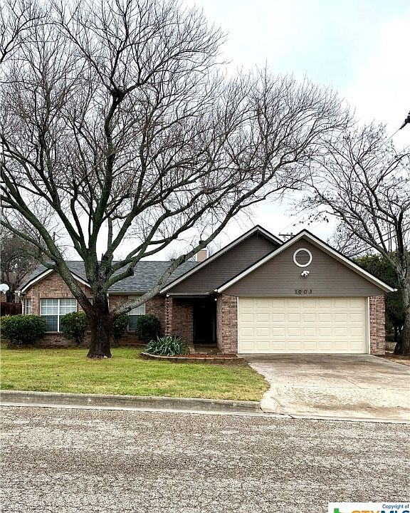 1st image of 1003 Chablis Dr