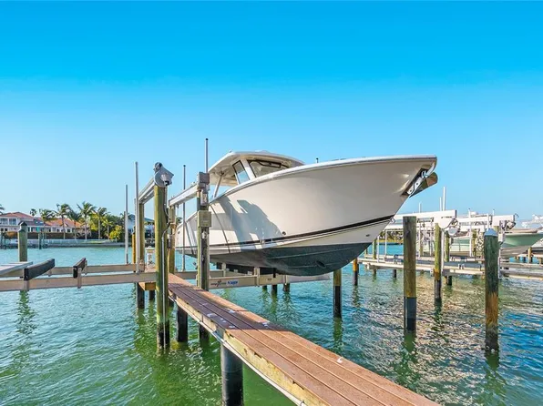 544 Pinellas Bayway S Penthouse 4, Saint Petersburg, FL 33715