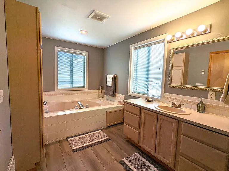 23803 J Pl W — Photo 15