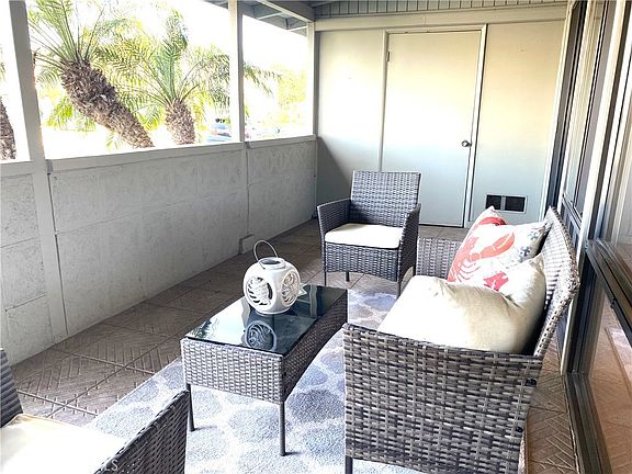 4th image of 13265 Del Monte Dr #M12-35e