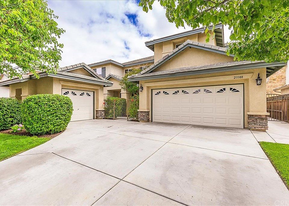 1st image of 23388 Blue Gardenia Ln