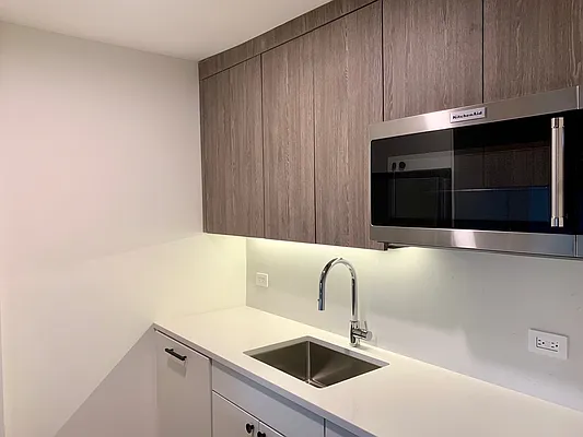 Rented by The Dermot Realty Management Company | media 6