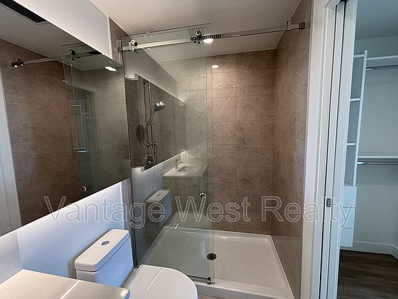 2nd image of 1626 Water St #1604