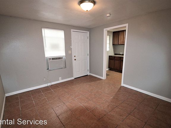 2nd image of 945 Essex St