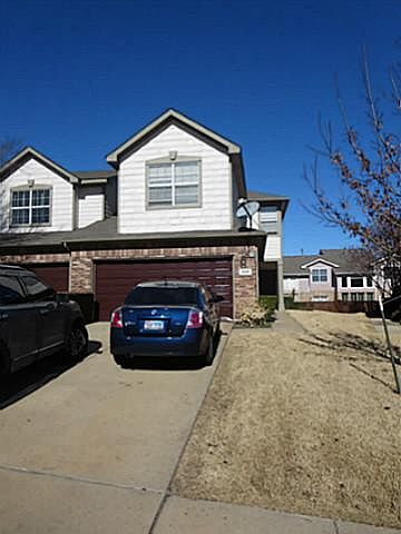 1st image of 929 Cypress Creek Dr