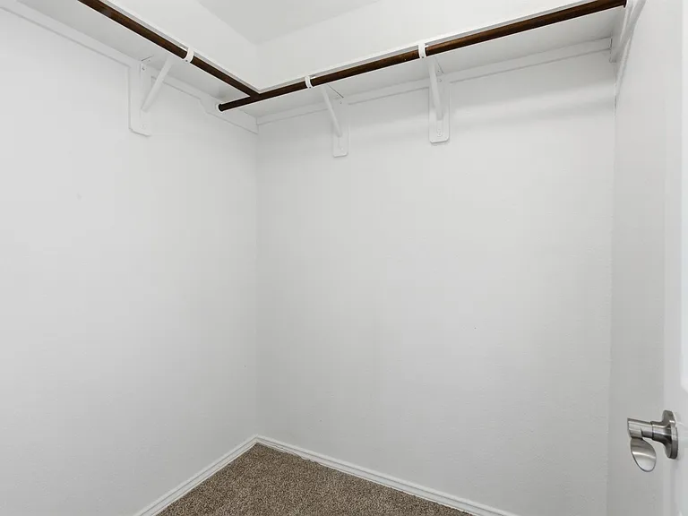 5718 Savanna Pasture Rd — Photo 29
