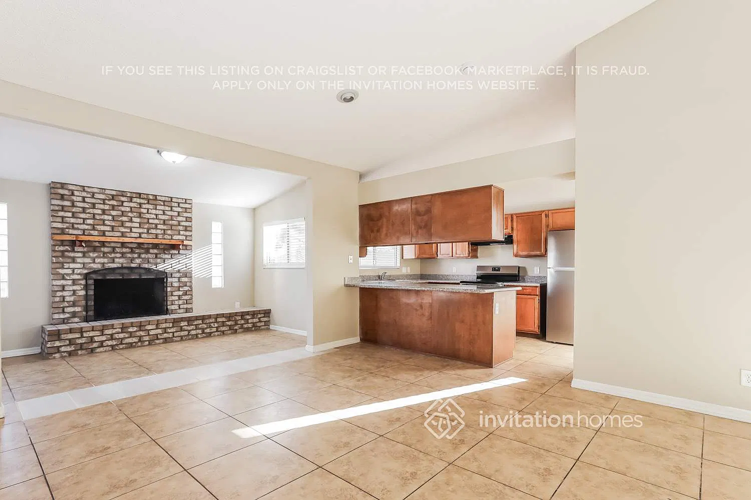 4554 W Morrow Dr Glendale, AZ 85308 — Photo 4