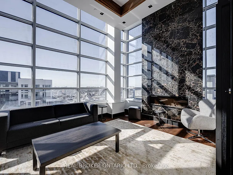 501 Adelaide St W #1308 — Photo 23
