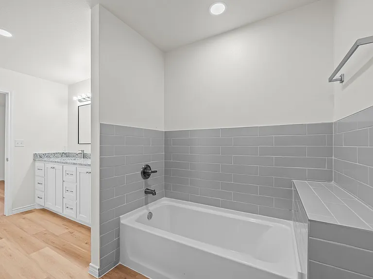 11505 N Cres #2800 — Photo 18
