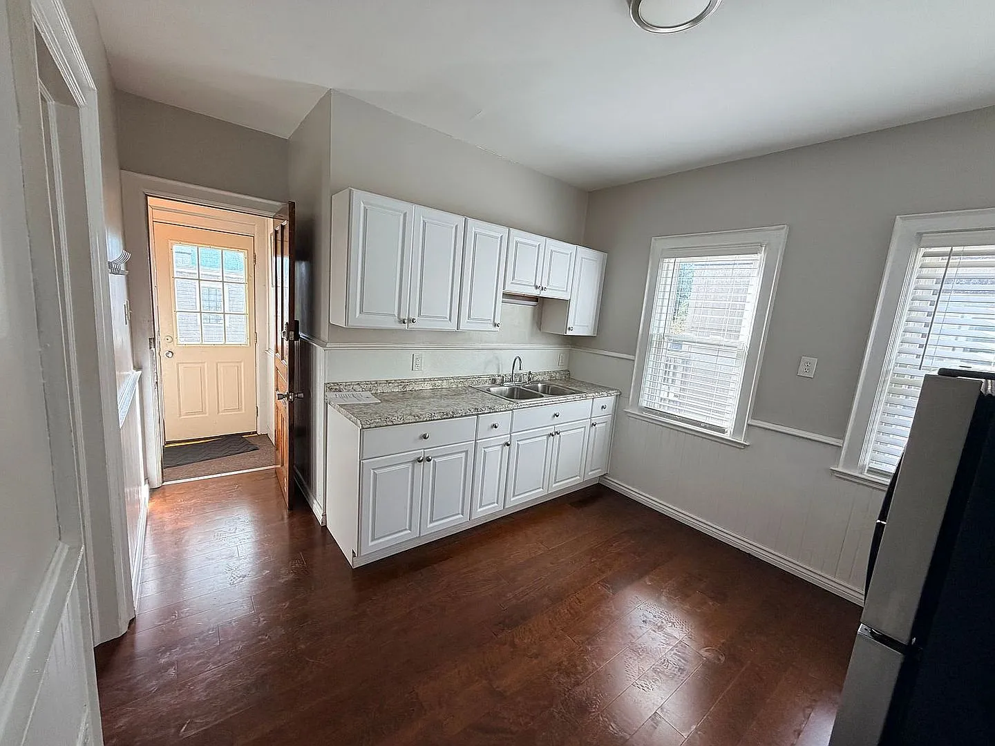 115 Claremont Ave — Photo 4