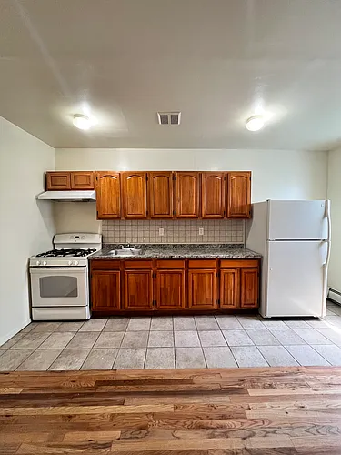 205 Union St Photo 1