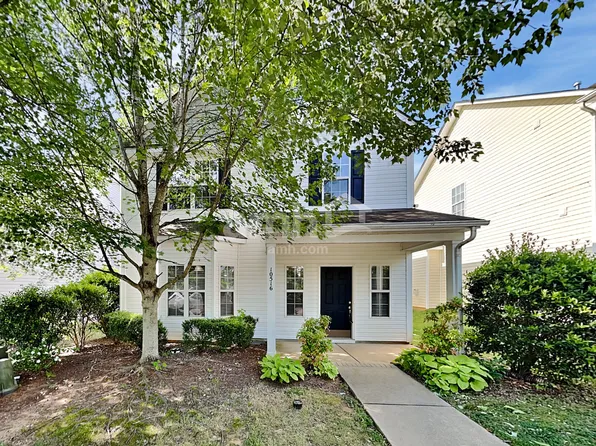 10516 Meadow Crossing Ln, Cornelius, NC 28031