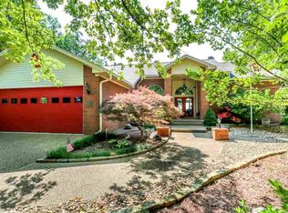 49 Salas Pl, Hot Springs Village, AR 71909