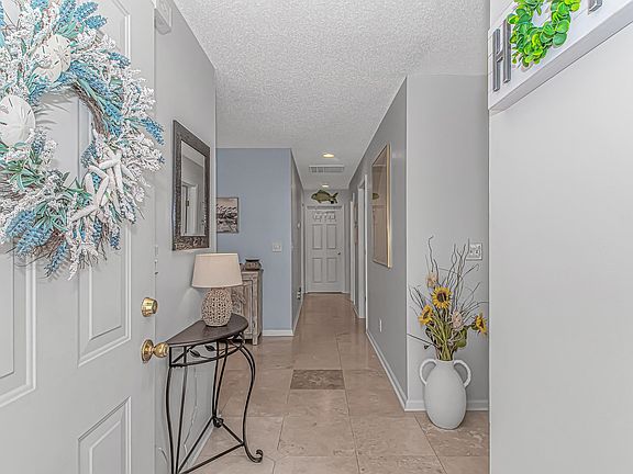 3rd image of 4283 Rivergate Ln.