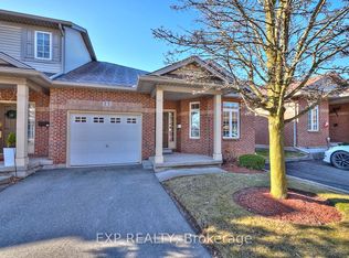 5595 Drummond Rd #23, Niagara Falls, ON L2G4L2