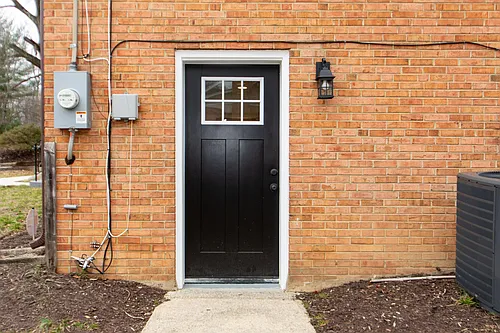 11 Arthur Dr W Photo 1
