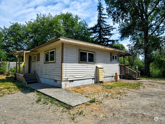 2nd image of 1645 58th Avenue SE