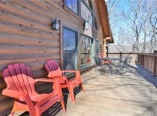 105 Autumn Forest Dr, Hendersonville, NC 28792