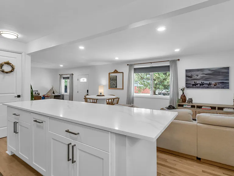 7200 W 34th Ave — Photo 14