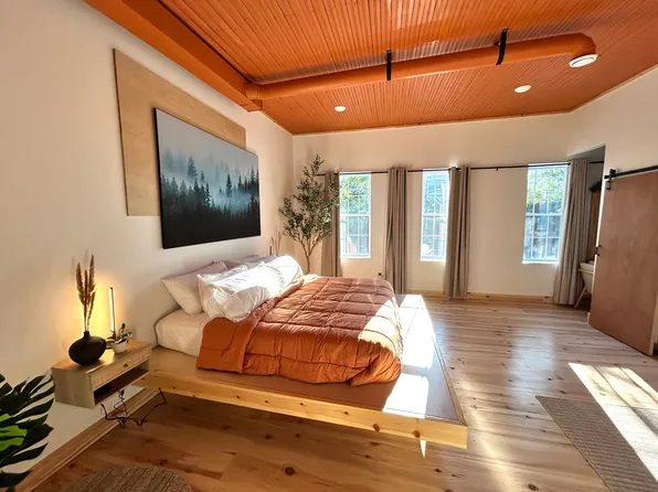 115 S Main St, Eaton Rapids, MI 48827