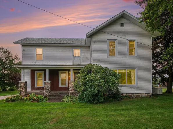 7050 84th St SE, Caledonia, MI 49316