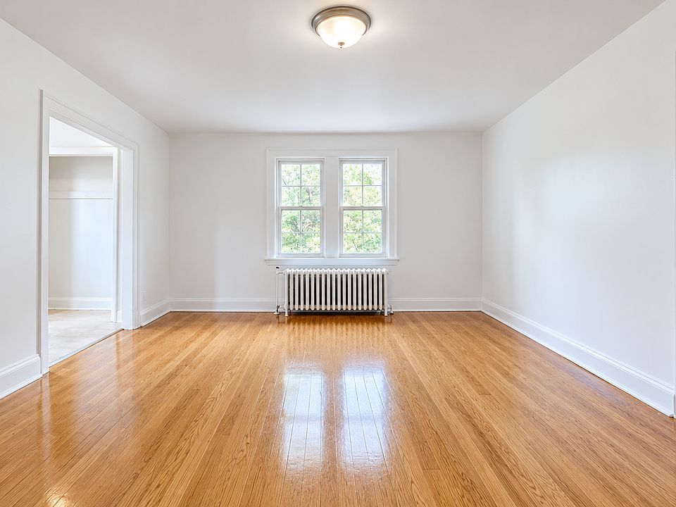 1st image of 123 Bold St #37b80d54b