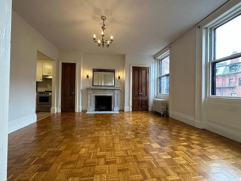 231 Commonwealth Ave APT 3R, Boston, MA 02116 | Zillow