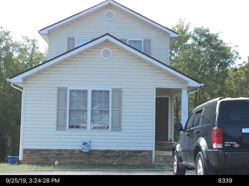 1st image of 659 Lee St