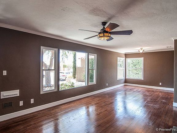 4th image of 4592 44th St