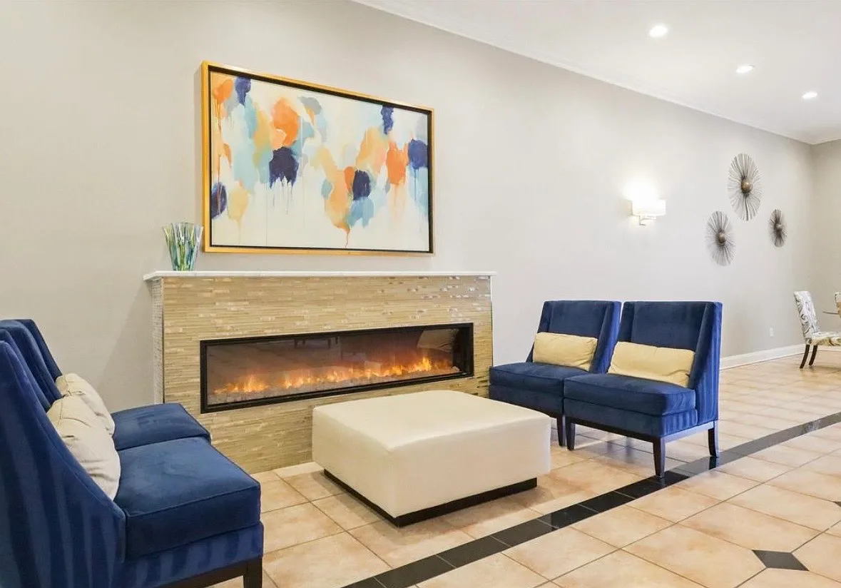 5500 Holmes Run Pkwy — Photo 4
