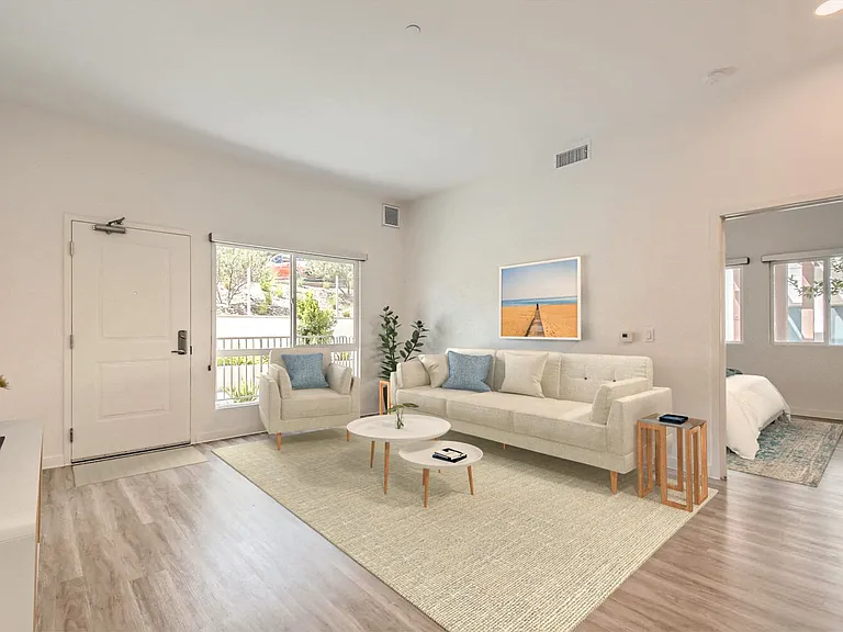 Haven at La Mesa — Photo 33