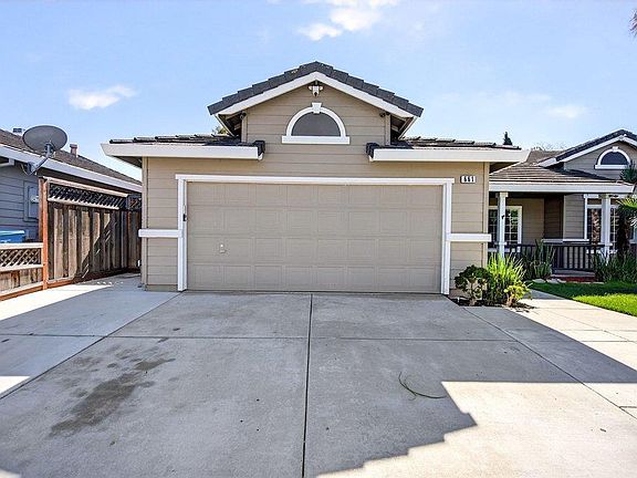 4th image of 661 Del Mar Dr