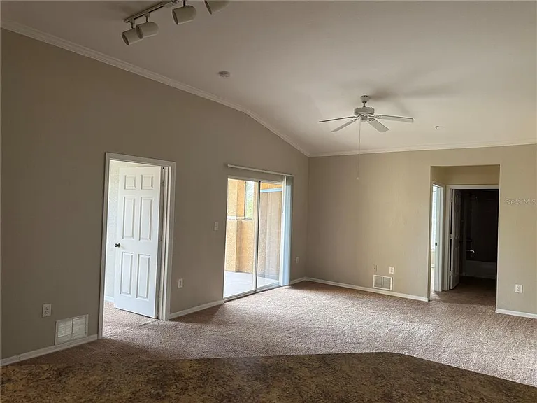 10105 Courtney Oaks Blvd #304 — Photo 10