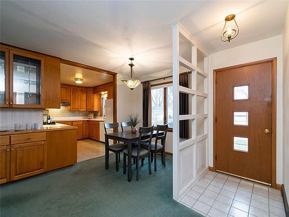2nd image of 2314 Kellogg Ave