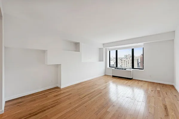 Rented by Nest Seekers International | media 3