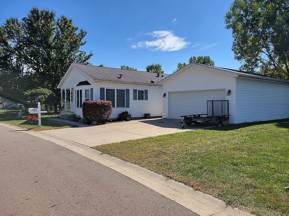 1st image of 319 Lisa Ln