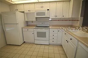 255 Mission Trl S #J — Photo 8