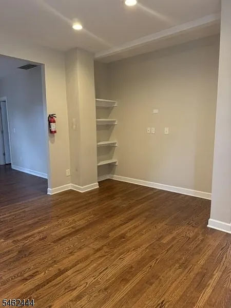 2 bed, 2.0 bath, $3,500 — Photo 3