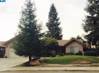 3834 E Willow Ave, Visalia, CA 93292