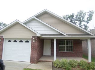 6249 Long St, Milton, FL 32570