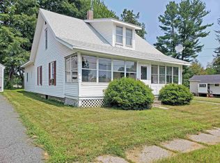 89 Oak Grove Ave, Brattleboro, VT 05301