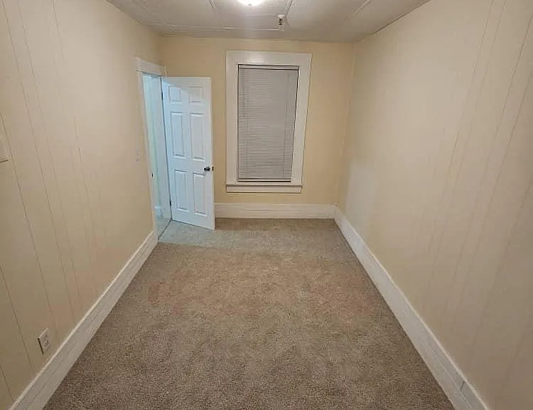 348 Walker St #1 — Photo 36