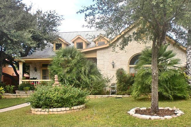 1st image of 307 W Mulberry Ave