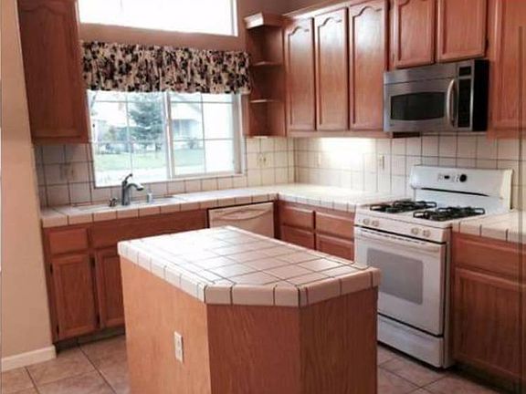 4th image of 967 Kirksey Dr