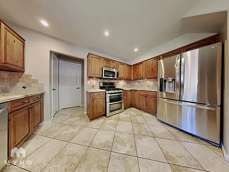 15550 N Frank Lloyd Wright Blvd #1098 — Photo 6