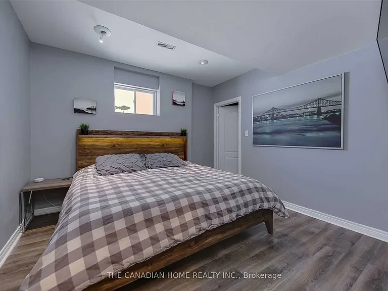 18 Silvercreek Cres #BSMNT — Photo 5