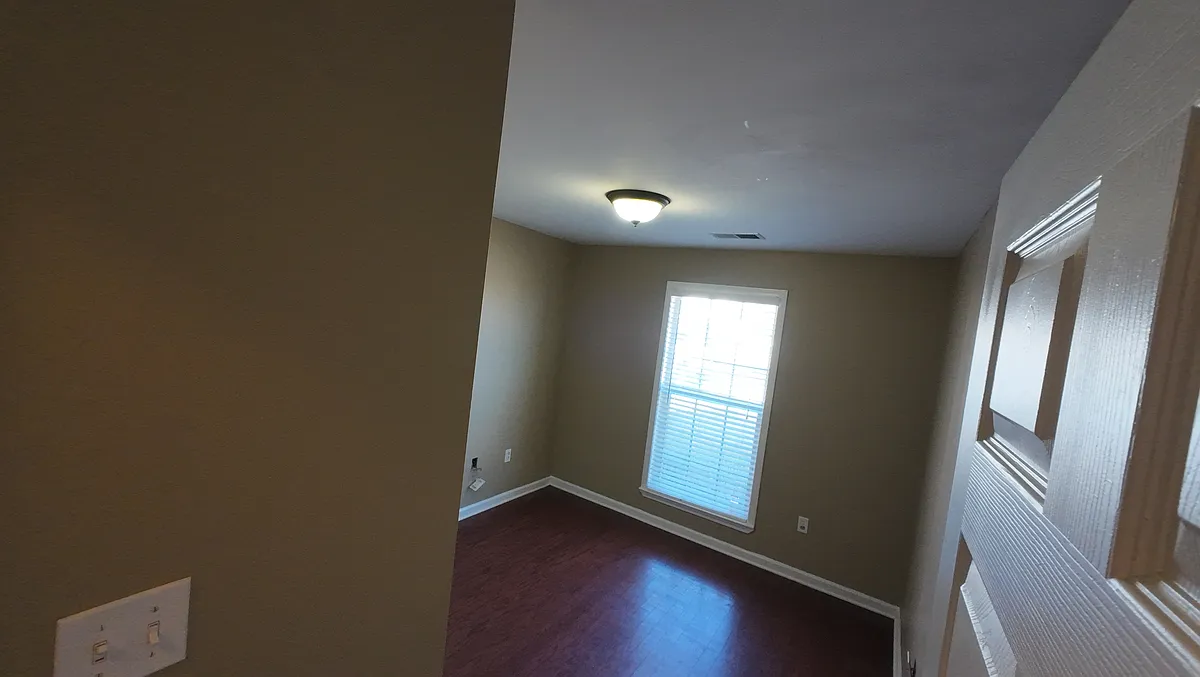 Building Photo - 80 Clay Hill Dr