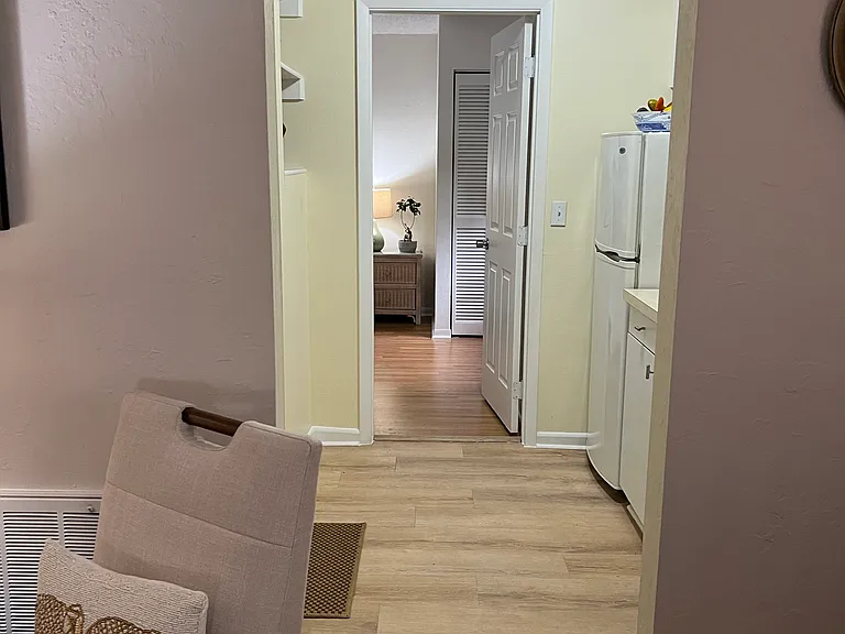 2216 Hibiscus St — Photo 24