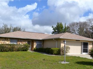 955 W Buttonbush Dr, Beverly Hills, FL 34465